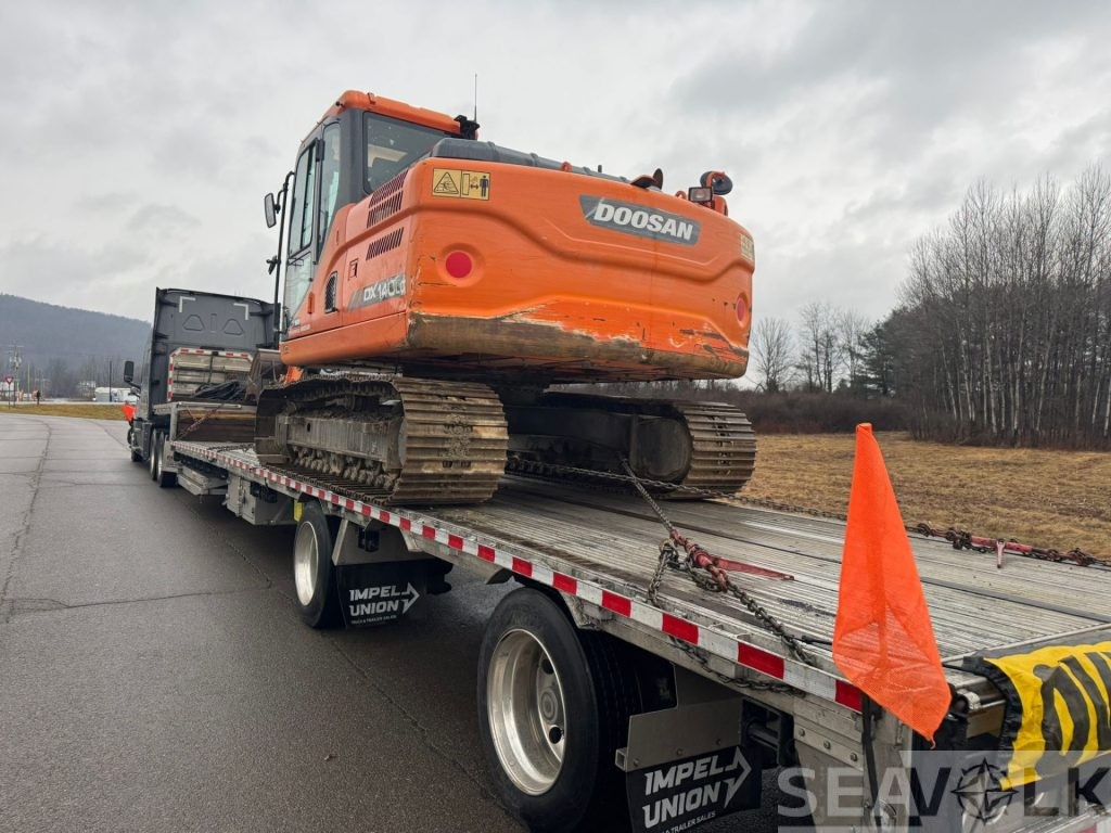 Doosan DX140LCR Excavator - USA to Guyana - cargo photo 1
