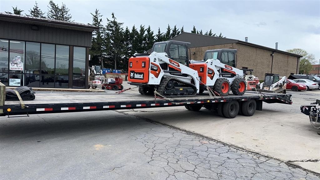 Bobcat T450 Track Loader and S450 Skid-Steer Loader - Linden, Guyana - photo 1