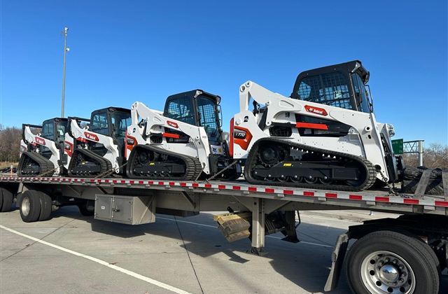 Bobcat T76 Compact Track Loaders - Kutaisi, Georgia - photo 1