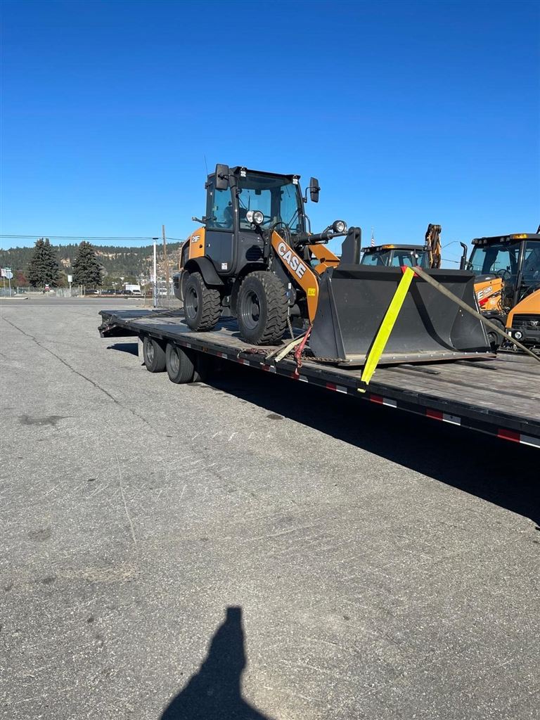 CASE Wheel Loader — USA to Oman — cargo photo 1