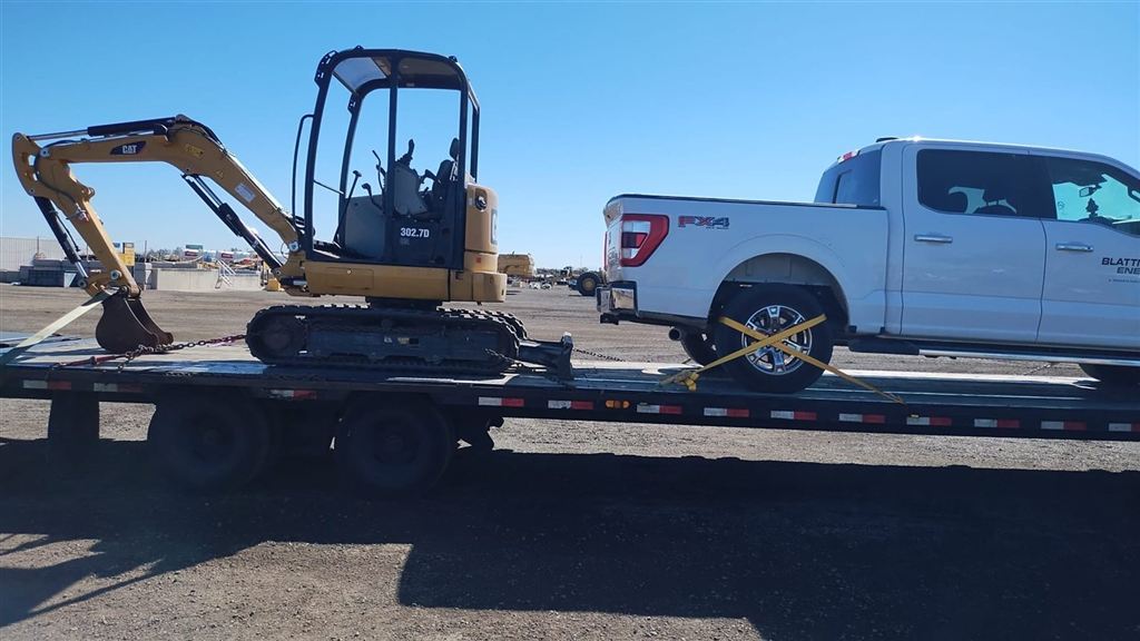 CAT 302.7D Excavator and Ford F-150 Pickup - Guatemala City, Guatemala - photo 1
