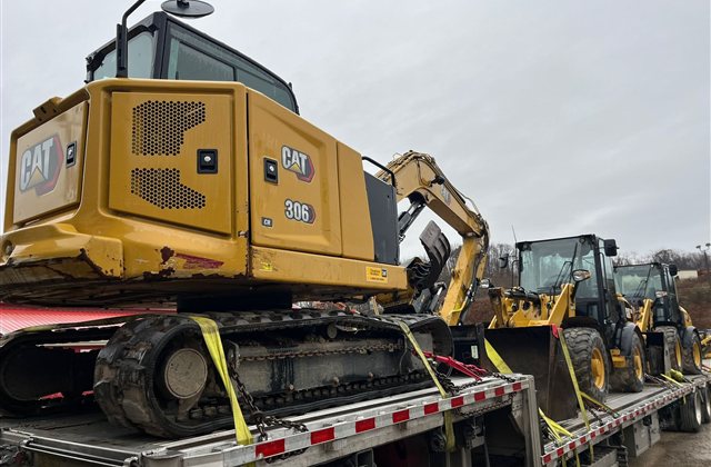 CAT 306 CR Excavator and Wheel Loaders — USA to Costa Rica — cargo photo 1