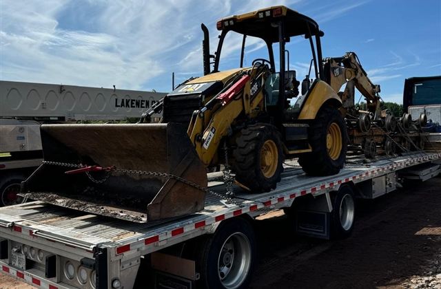 CAT Backhoe Loader - Santiago, Chile - photo 1