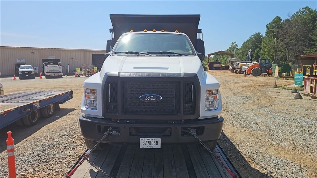 Ford Super Duty Dump Truck - Abu Dhabi, United Arab Emirates - photo 1