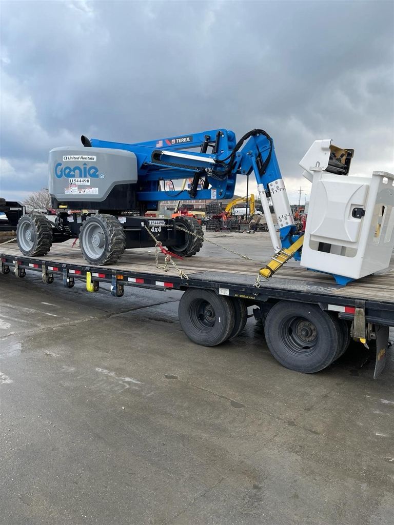 Genie Articulating Boom Lift and Aerial Lift Basket - Limon, Costa Rica - photo 1