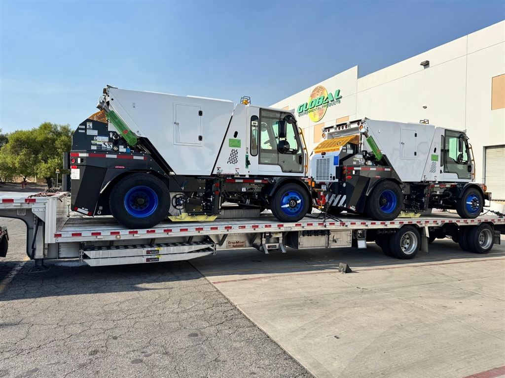 Global M4 Mechanical Street Sweepers - Arequipa, Peru - photo 1