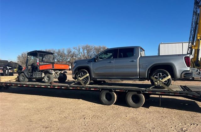 GMC Sierra Pickup and Kubota Utility Vehicle - Dubai, United Arab Emirates - photo 1
