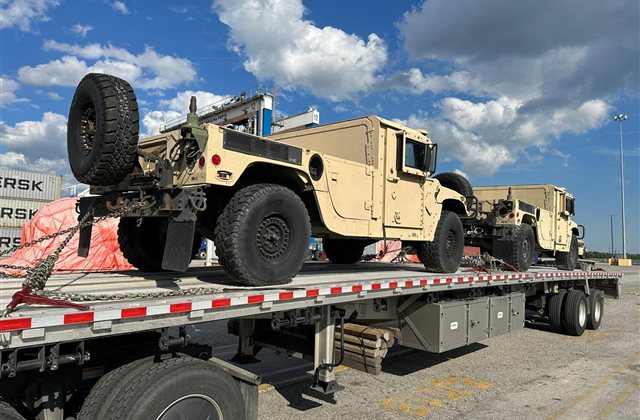 AM General HMMWV Military Utility Vehicles - Classified Route - cargo photo 1