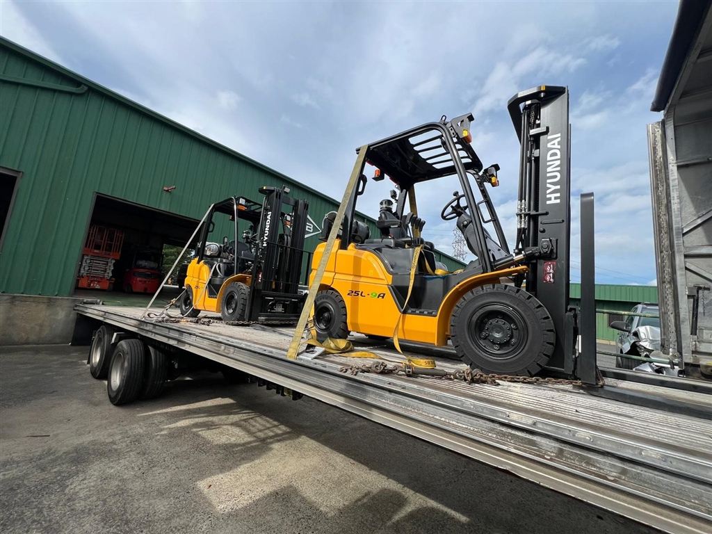 Hyundai 25L-9A Forklifts - Santo Domingo, Dominican Republic - photo 1
