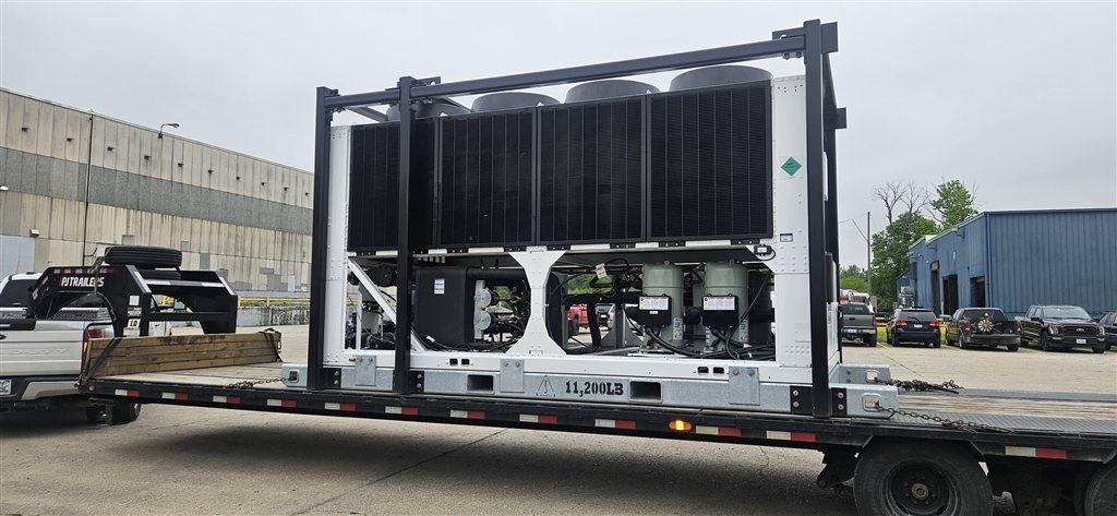 Industrial Chiller — USA to Saudi Arabia — cargo photo 1