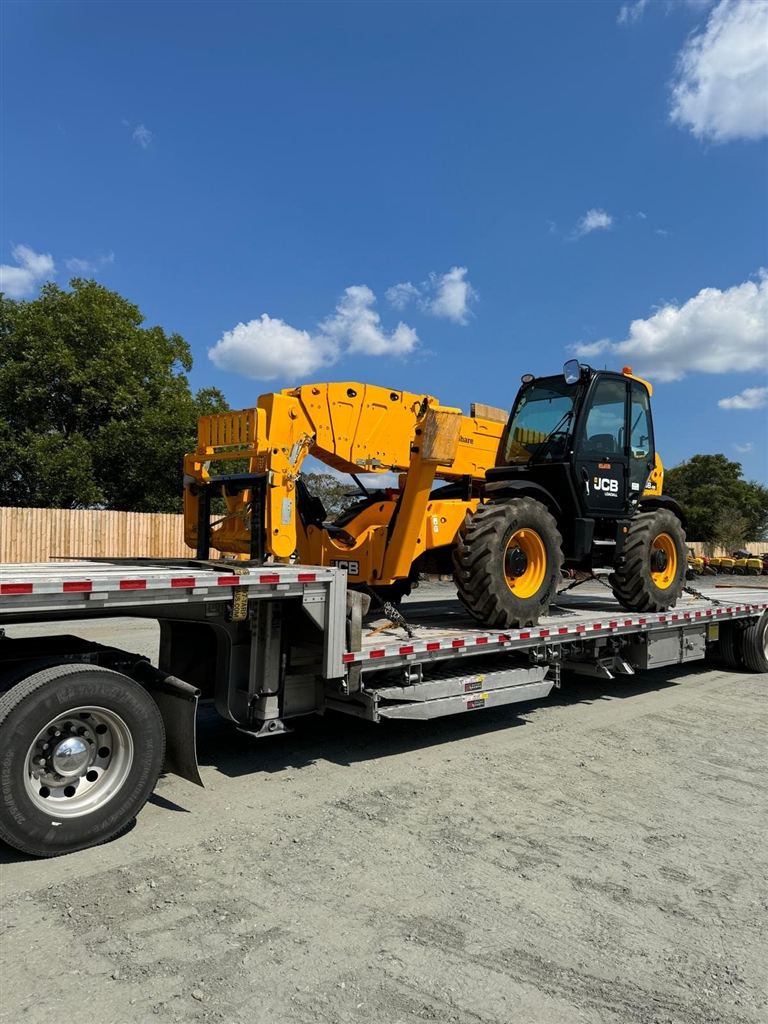 JCB Telehandler — USA to Kyrgyzstan — cargo photo 1