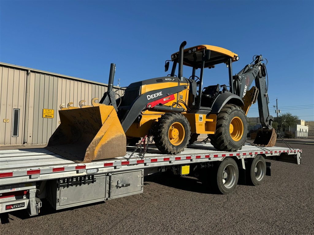 John Deere 410 P-Tier Backhoe Loader - USA to Dominican Republic - cargo photo 1