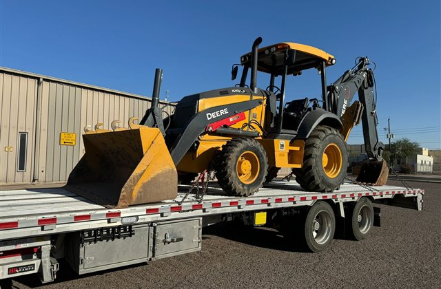 John Deere 410 P-Tier Backhoe Loader - USA to Dominican Republic - cargo photo 1