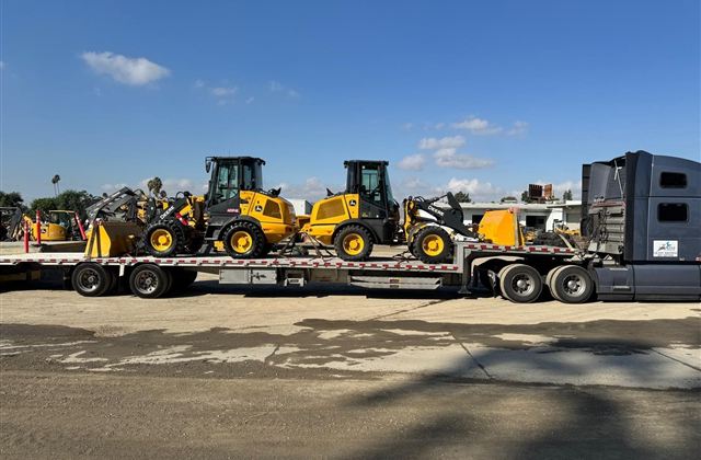 John Deere Compact Wheel Loaders - Lubumbashi, Democratic Republic of the Congo - photo 1