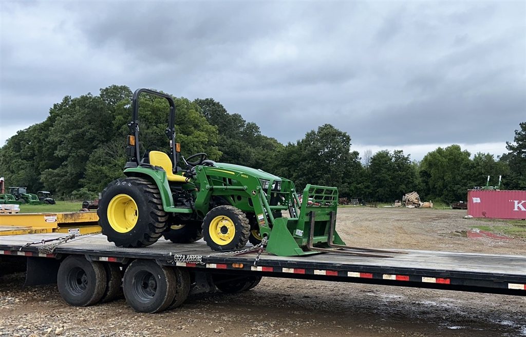 John Deere Tractor with 300E Loader — USA to Ghana — cargo photo 1