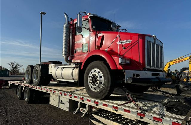 Kenworth T800 Truck Tractor - Managua, Nicaragua - photo 1