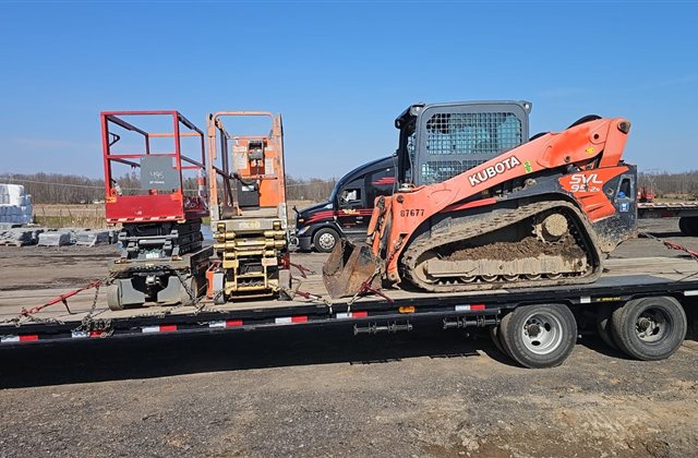 Kubota SVL95-2S Track Loader & Site Equipment - Sohar, Oman - photo 1