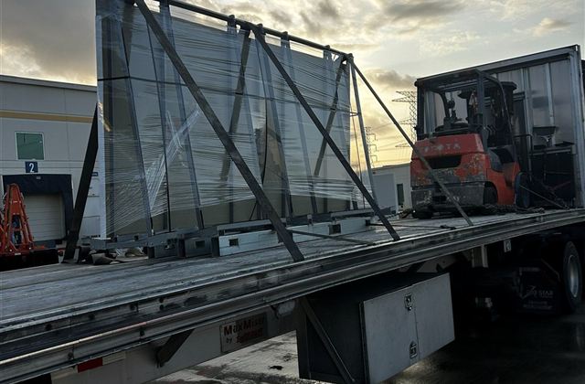 Metal Panels and Toyota Forklift - Santiago de los Caballeros, Dominican Republic - photo 1