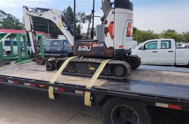 Mini Excavator — USA to South Africa — cargo photo 1