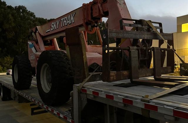 SkyTrak 10054 Telehandler - Montego Bay, Jamaica - photo 1