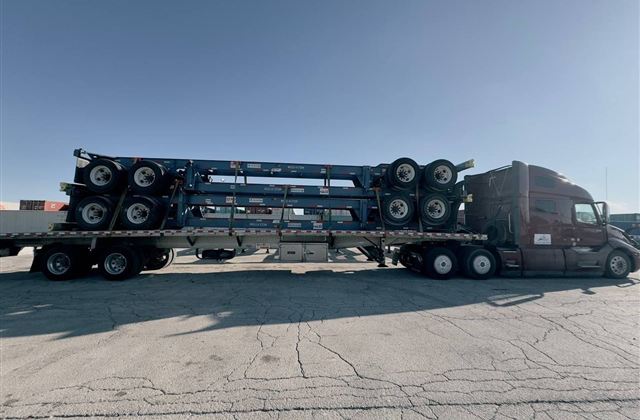 Stacked Container Chassis - Antofagasta, Chile - photo 1