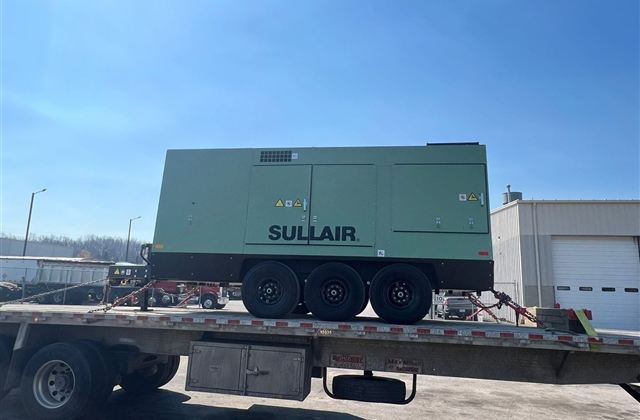 Sullair Large Portable Air Compressor - Lubumbashi, Democratic Republic of the Congo - photo 1