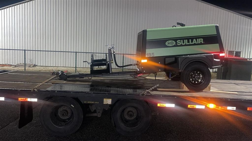 Sullair 185 Portable Air Compressor - Almaty, Kazakhstan - photo 1