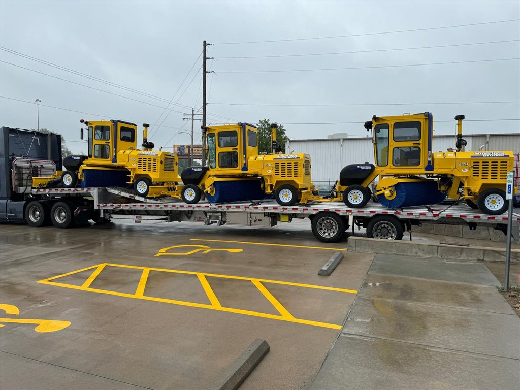 Superior Broom DT74F Fleet - Astana, Kazakhstan - photo 1