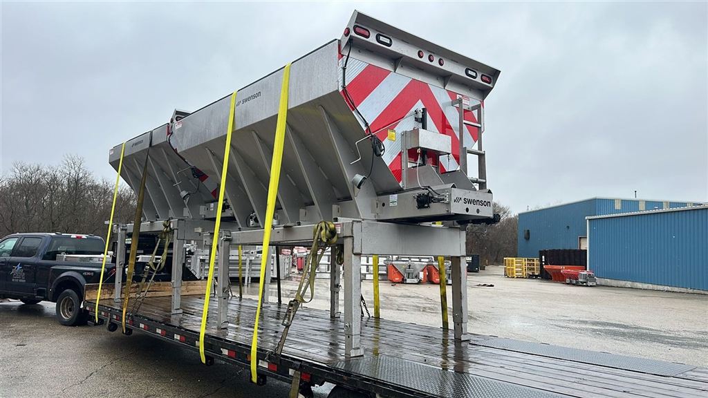 Swenson Road Spreader Hoppers — USA to South Africa — cargo photo 1