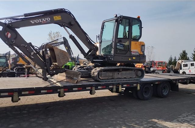 Volvo EC60E Compact Excavator - Nairobi, Kenya - photo 1