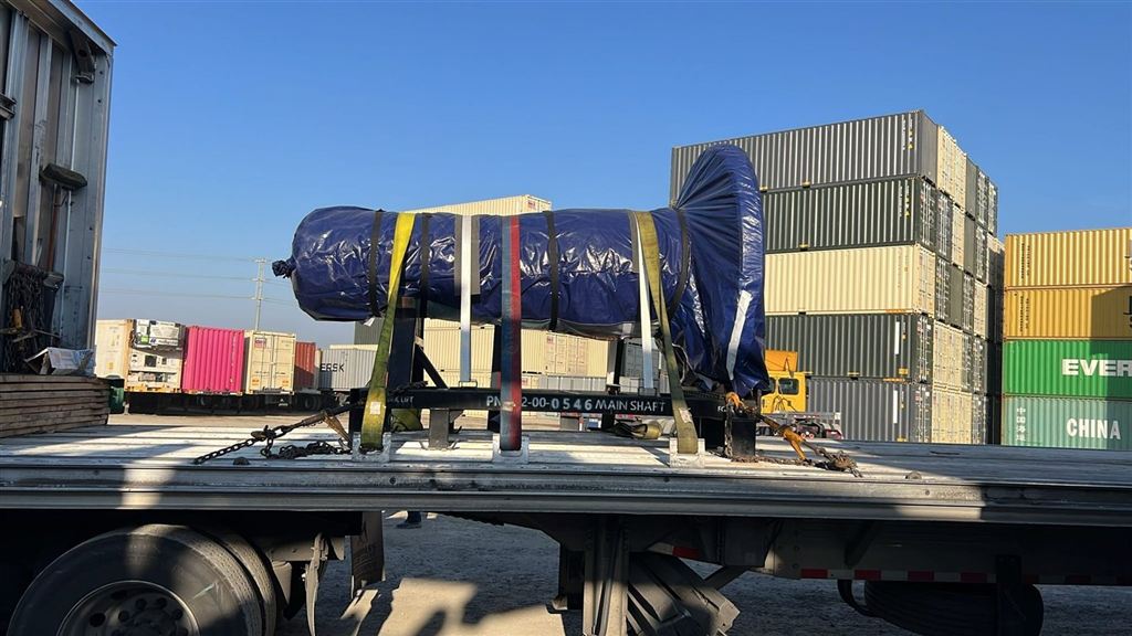 Wrapped Industrial Main Shaft - Dubai, United Arab Emirates - photo 1
