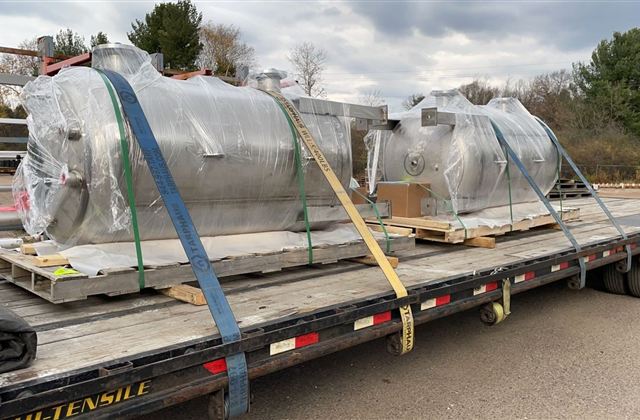 Wrapped Industrial Tanks - Bouake, Cote d'Ivoire - photo 1